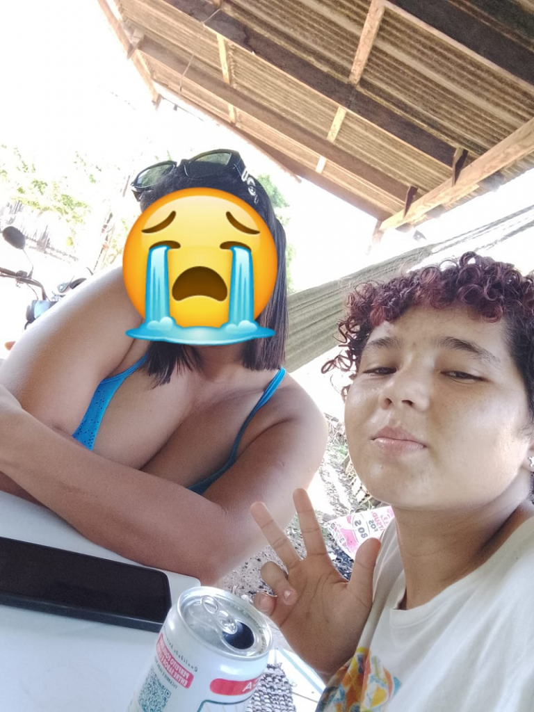 Elen. M. B. T, de 19 anos