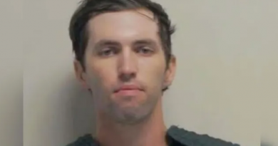 Polícia americana divulga foto de atirador _ Divulgação