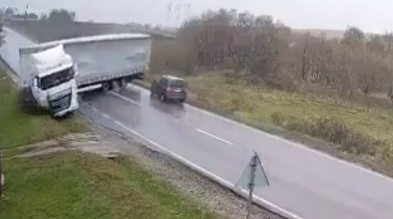 Novo Projeto - 2025-10-27T134828.922