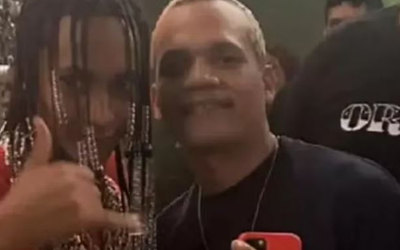 Morto em megaoperação no Rio aparece em foto ao lado do rapper Oruam, no Rio de Janeiro. — Foto: Reprodução / Redes sociais